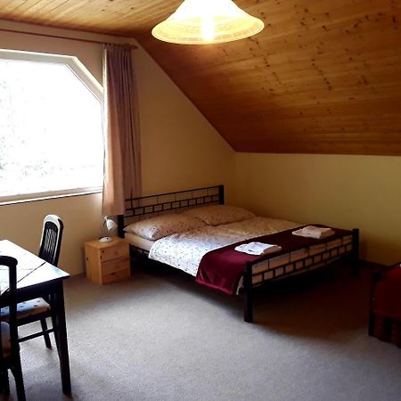 Villa Hedi Dunakiliti Bagian luar foto