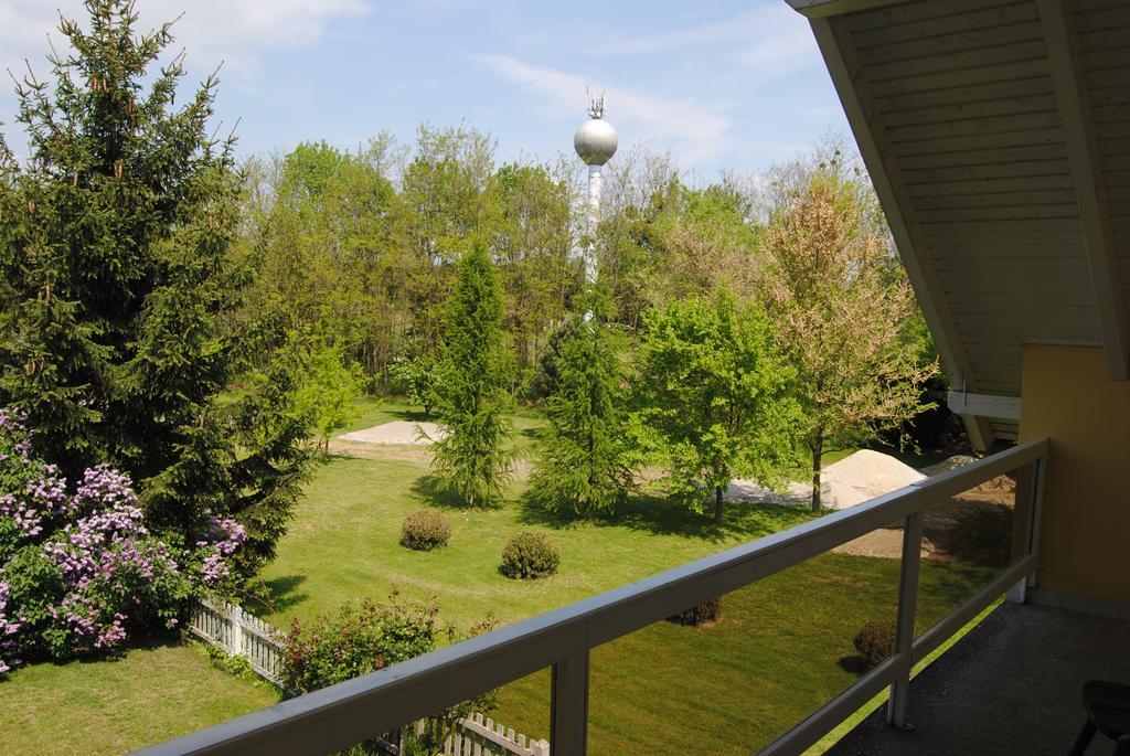Villa Hedi Dunakiliti Bagian luar foto