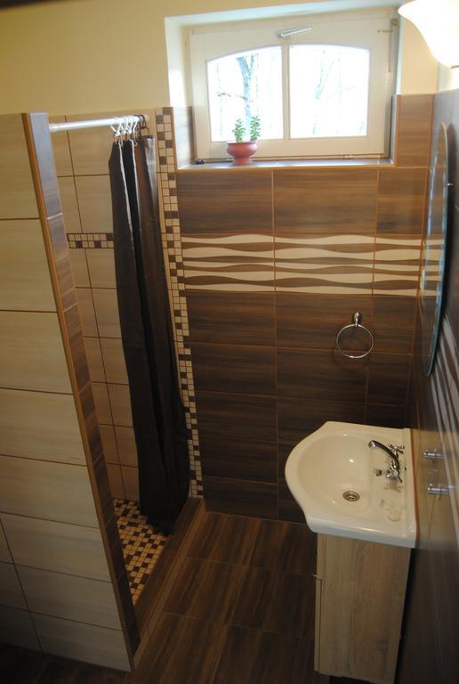 Villa Hedi Dunakiliti Bagian luar foto