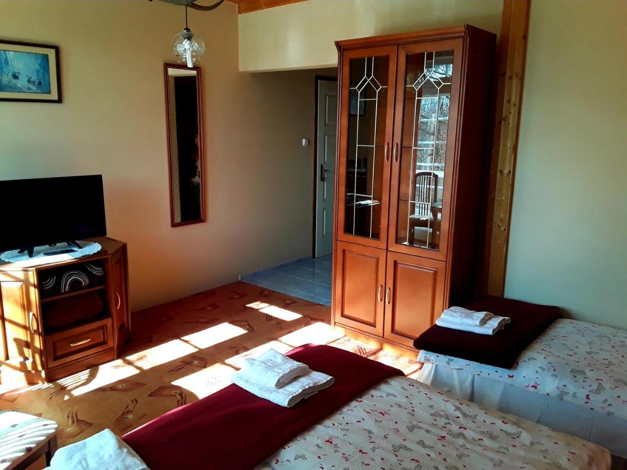 Villa Hedi Dunakiliti Bagian luar foto